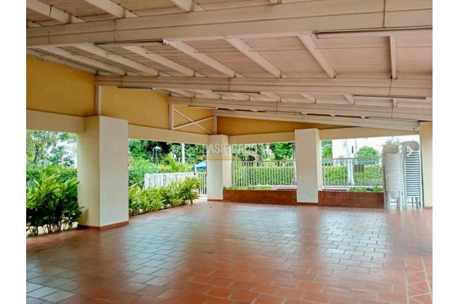 Apartamentos, Venta, California - $230.000.000