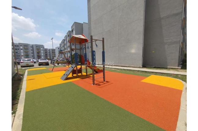 Apartamentos, Alquiler, Candelaria - $950.000