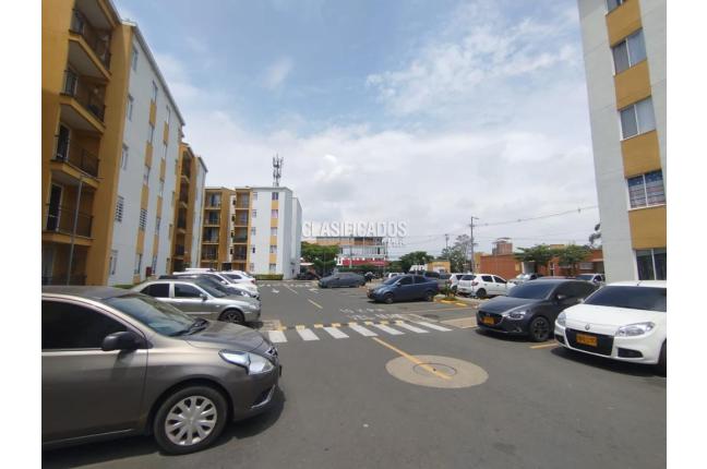 Apartamentos, Alquiler, Candelaria - $900.000
