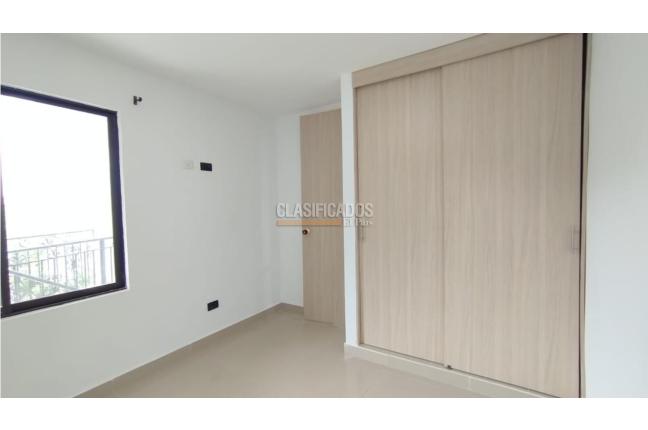 Apartamentos, Alquiler, Primero de Mayo - $1.600.000