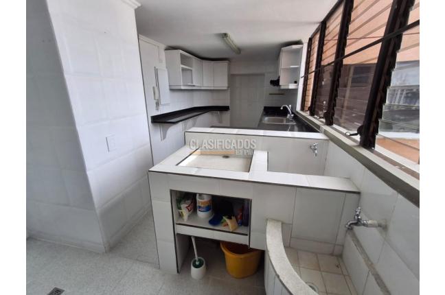 Apartamentos, Alquiler, Versalles - $4.000.000