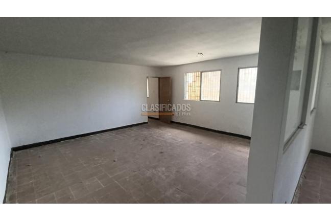 Locales y Bodegas, Alquiler, Barranquilla - $10.000.000