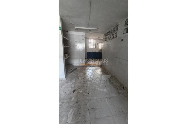 Locales y Bodegas, Alquiler, Barranquilla - $10.000.000