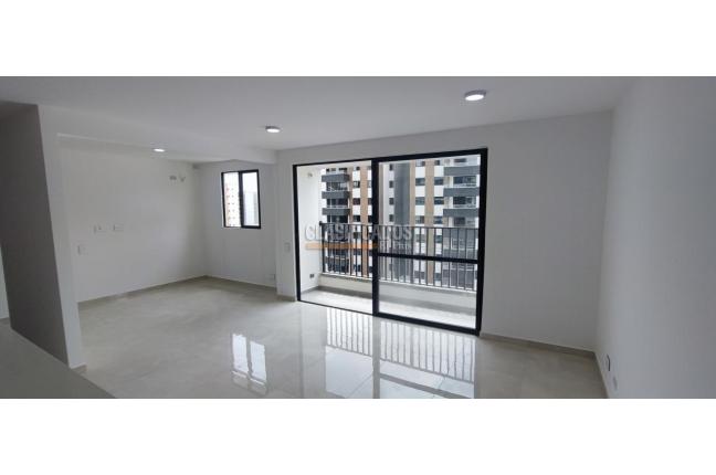 Apartamentos, Venta en Valle del Lili