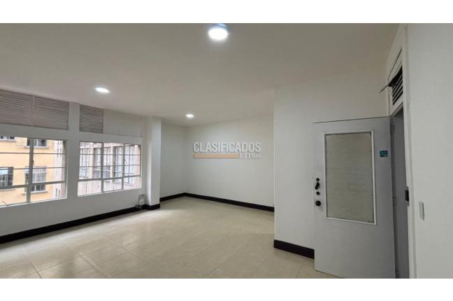 Oficinas y Consultorios, Venta en San Pedro
