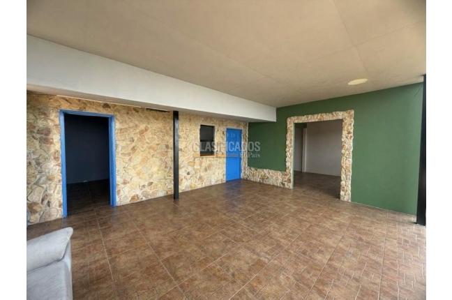 Casas, Alquiler, Dapa - $3.500.000