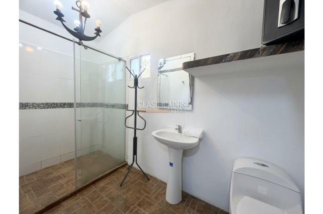 Casas, Alquiler, Dapa - $3.500.000