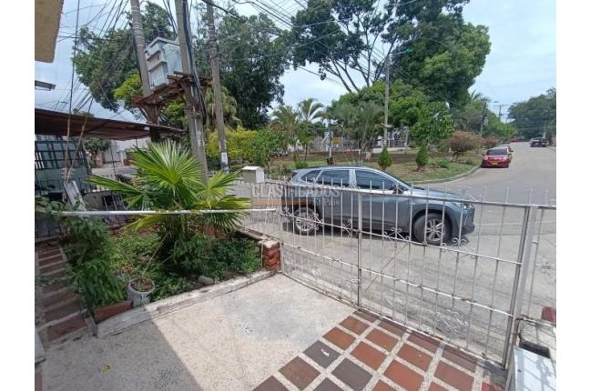 Casas, Venta, Álamos - $380.000.000