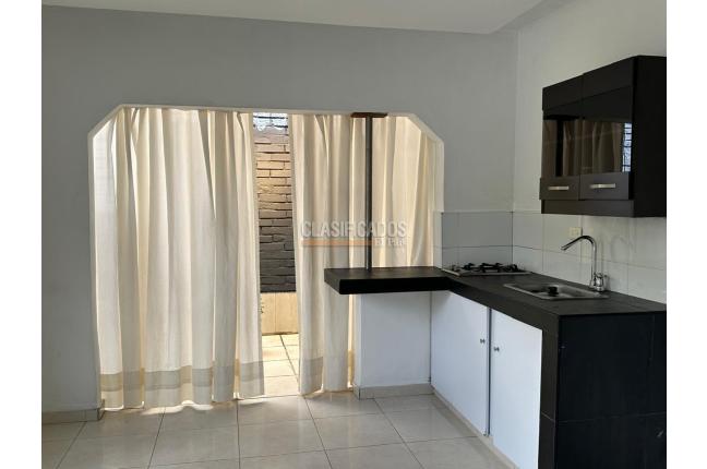 Apartaestudios, Alquiler, Vipasa - $800.000