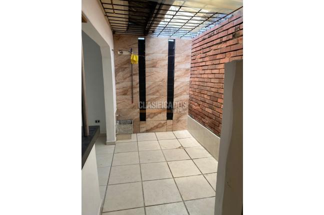 Apartaestudios, Alquiler, Vipasa - $800.000