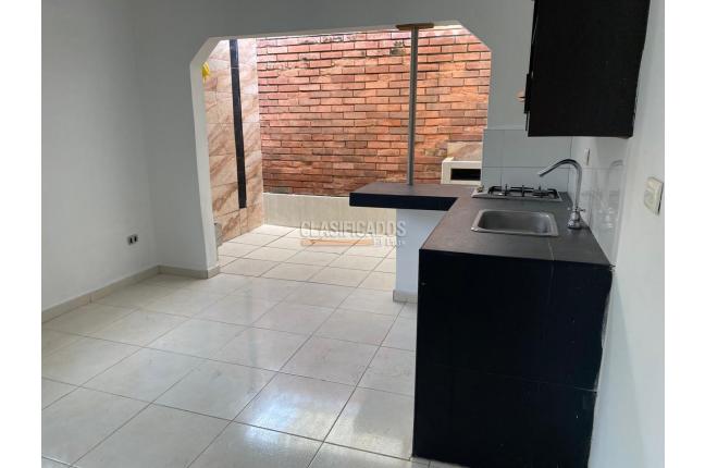 Apartaestudios, Alquiler en Vipasa