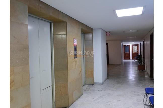 Oficinas y Consultorios, Venta, Versalles - $170.000.000