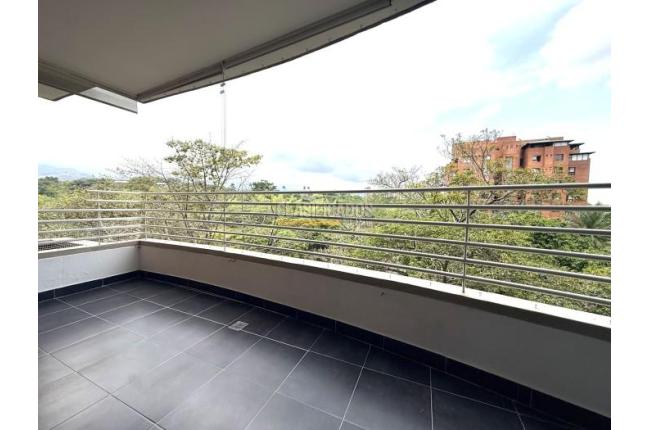 Apartamentos, Alquiler, Ciudad Jardín - $8.000.000