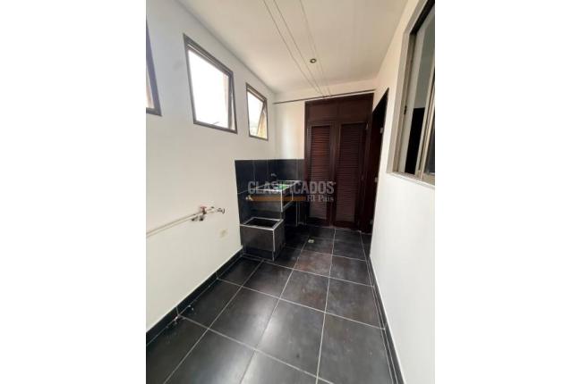 Apartamentos, Alquiler, Ciudad Jardín - $8.000.000