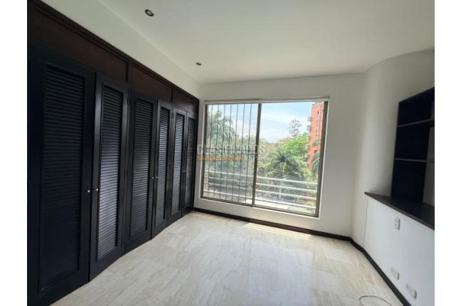 Apartamentos, Alquiler, Ciudad Jardín - $8.000.000