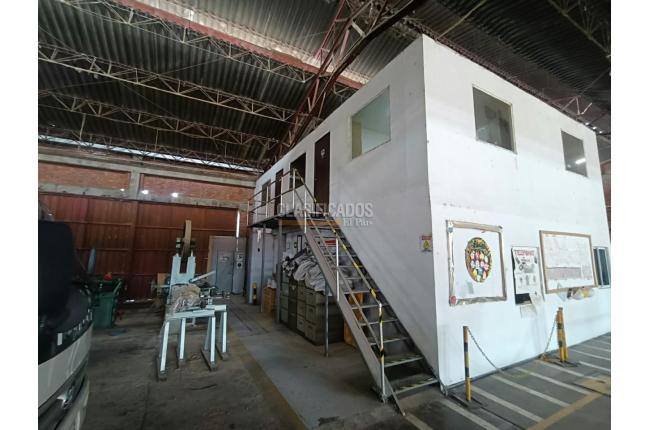 Locales y Bodegas, Alquiler, Las Delicias - $33.000.000