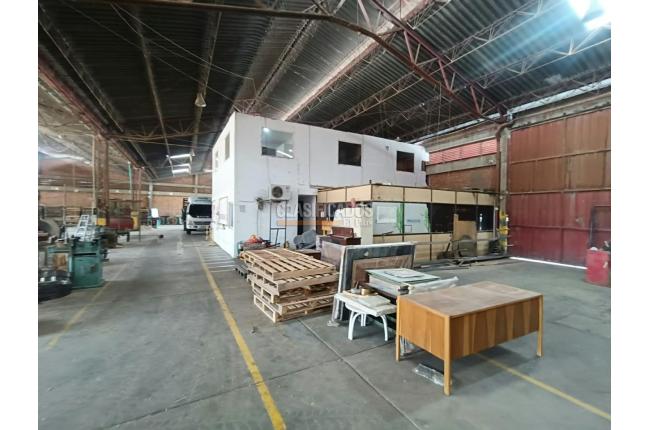 Locales y Bodegas, Alquiler, Las Delicias - $33.000.000