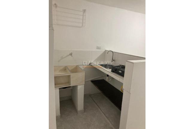 Edificios, Venta, El Guabal - $720.000.000