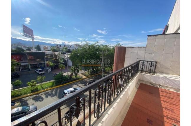 Oficinas y Consultorios, Alquiler, Ciudad Jardín - $1.800.000