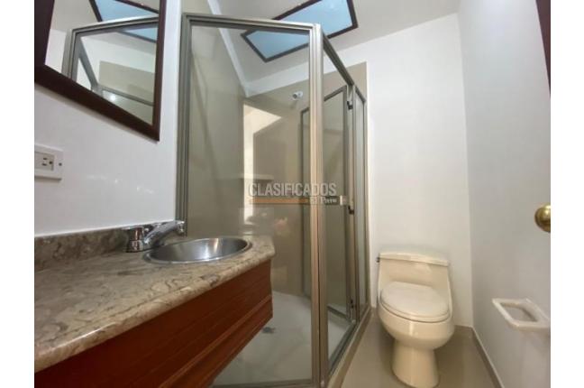 Oficinas y Consultorios, Alquiler, Ciudad Jardín - $1.800.000
