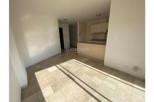 Oficinas y Consultorios, Alquiler, Ciudad Jardín - $1.800.000