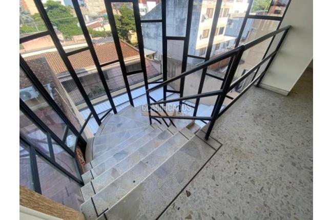 Oficinas y Consultorios, Alquiler, Ciudad Jardín - $1.800.000