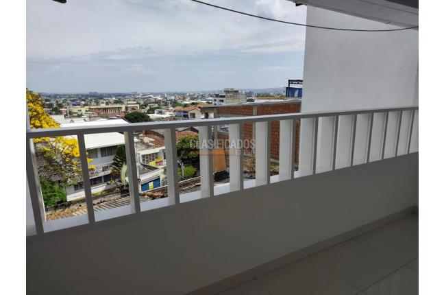 Casas, Alquiler, Miraflores - $7.500.000