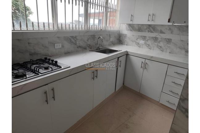 Casas, Alquiler, Miraflores - $7.500.000