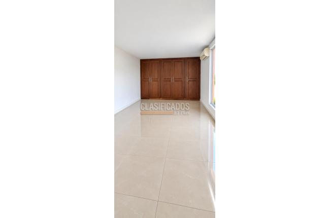 Apartamentos, Venta, Flora Industrial - $380.000.000