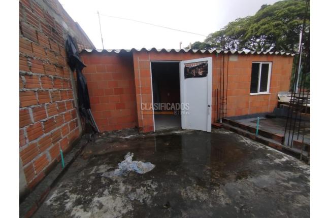 Casas, Alquiler, Candelaria - $600.000