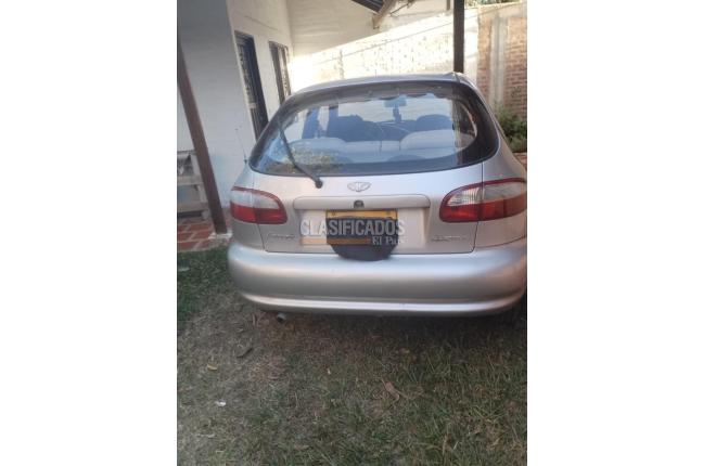 Daewoo Lanos 2000 - $12.000.000