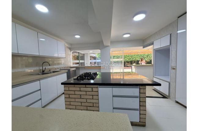 Casas, Alquiler en Pance
