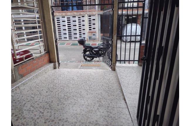 Casas, Alquiler, Candelaria - $630.000