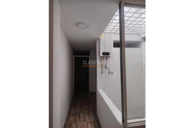 Apartaestudios, Alquiler, Nueva Floresta - $500.000