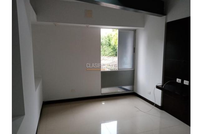 Apartaestudios, Alquiler, La Flora - $1.901.000