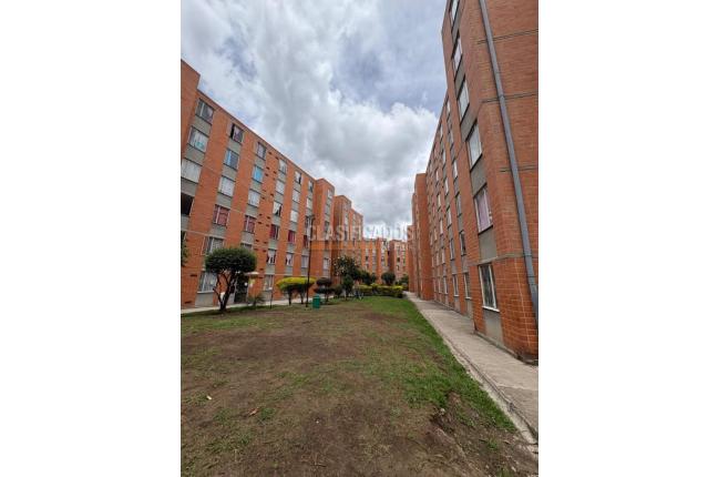 Apartamentos, Alquiler, Soacha - $950.000