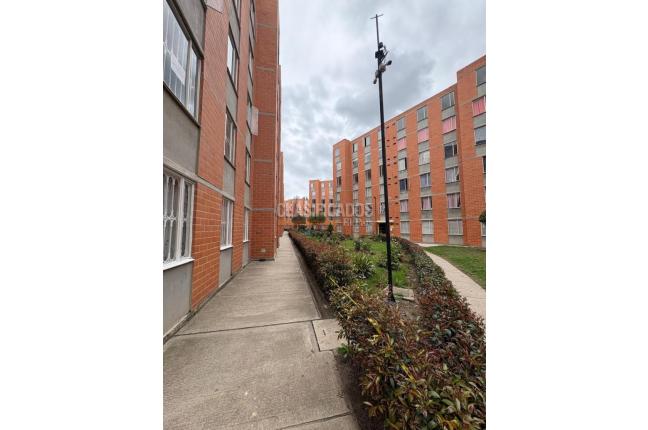 Apartamentos, Alquiler, Soacha - $950.000