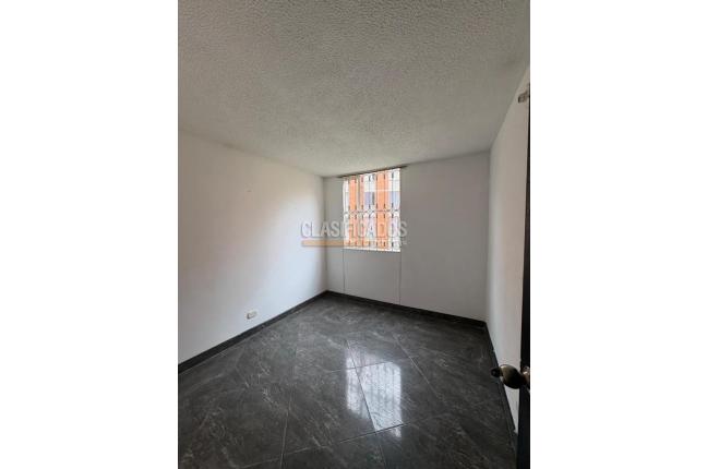 Apartamentos, Alquiler, Soacha - $950.000