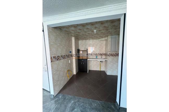 Apartamentos, Alquiler, Soacha - $950.000