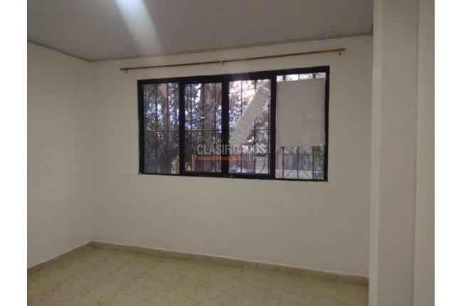 Apartamentos, Alquiler, Villacolombia - $1.180.000