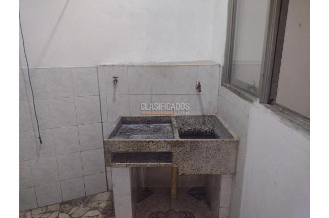 Casas, Alquiler, Saavedra Galindo - $1.500.000