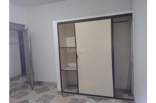 Casas, Alquiler, Saavedra Galindo - $1.500.000