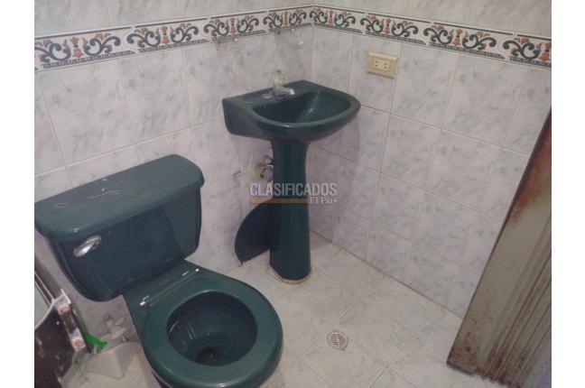 Casas, Alquiler, Saavedra Galindo - $1.500.000