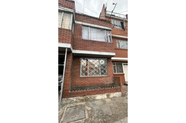 Casas, Alquiler, Bogotá - $2.600.000