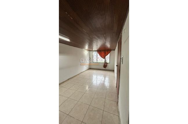 Casas, Alquiler, Bogotá - $2.600.000