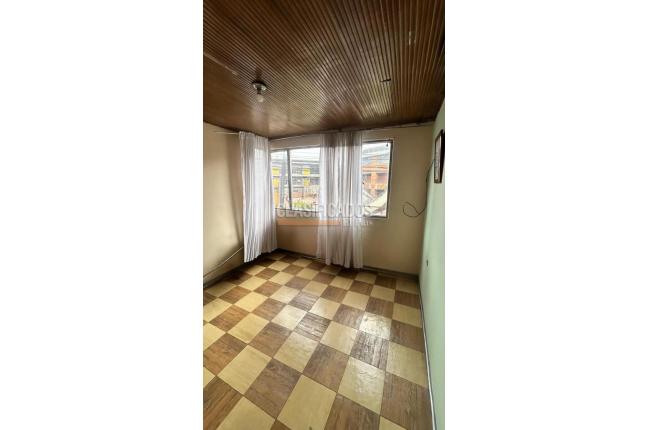 Casas, Alquiler, Bogotá - $2.600.000