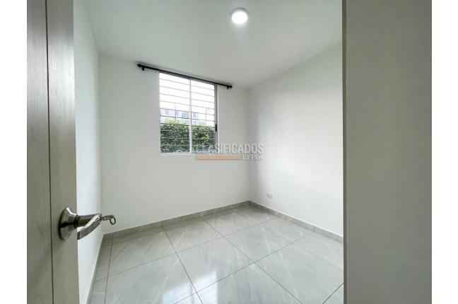 Apartamentos, Alquiler, Yumbo - $960.000