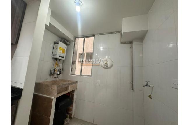 Apartamentos, Alquiler, Madrid - $1.200.000