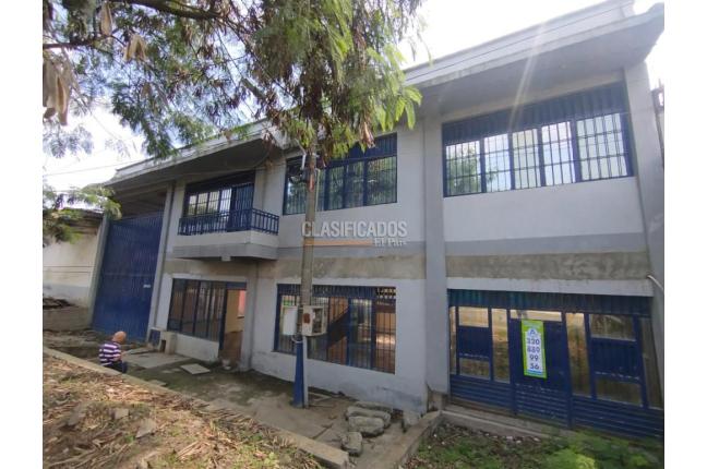 Locales y Bodegas, Alquiler, La Dolores - $14.000.000