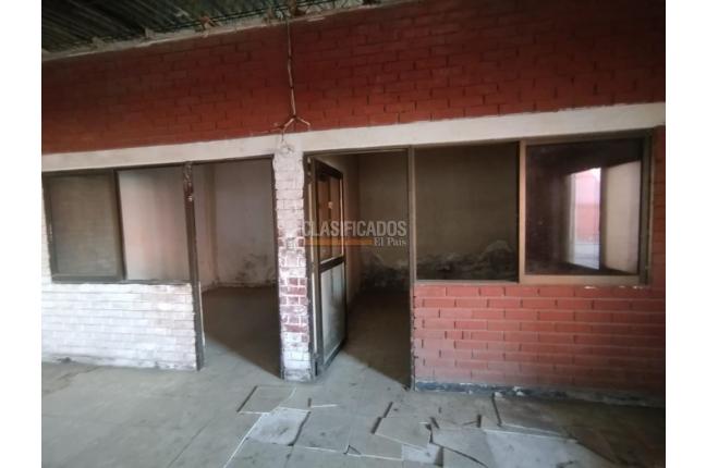 Locales y Bodegas, Alquiler, La Dolores - $14.000.000